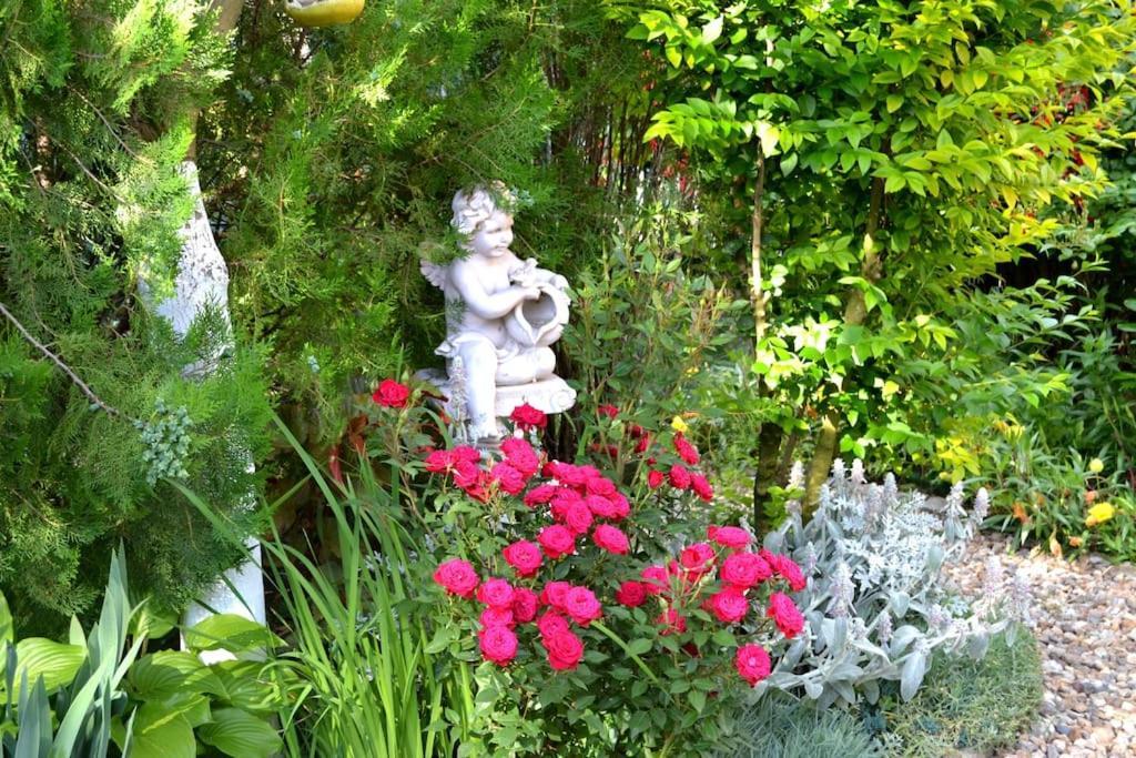 Sea & Garden Villa Varna Bagian luar foto